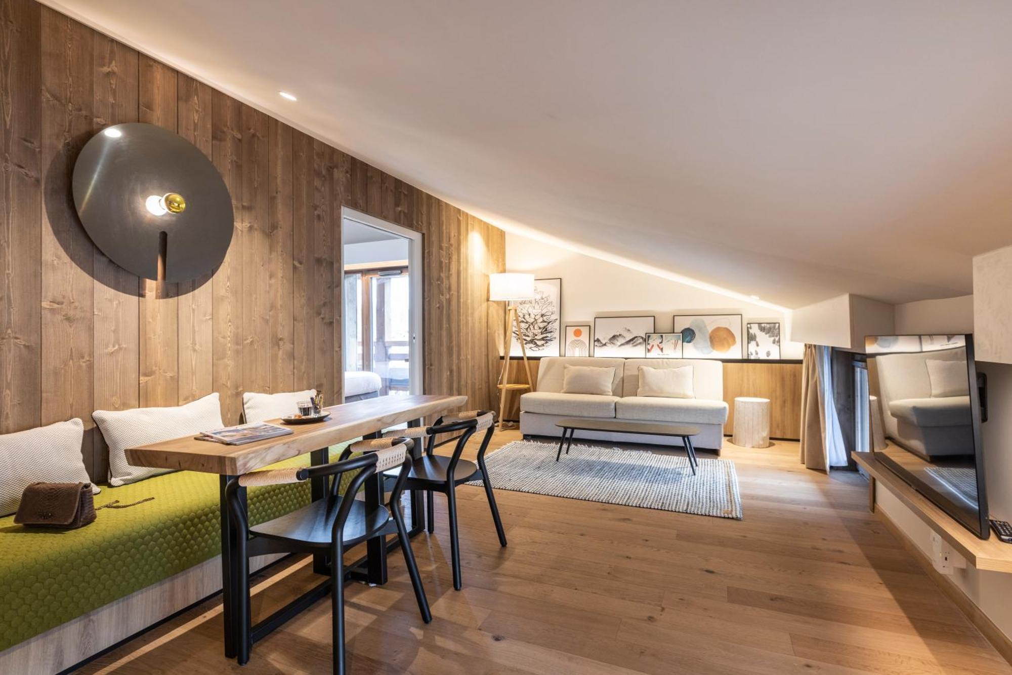 Novotel Mont-blanc Hotel 4*
